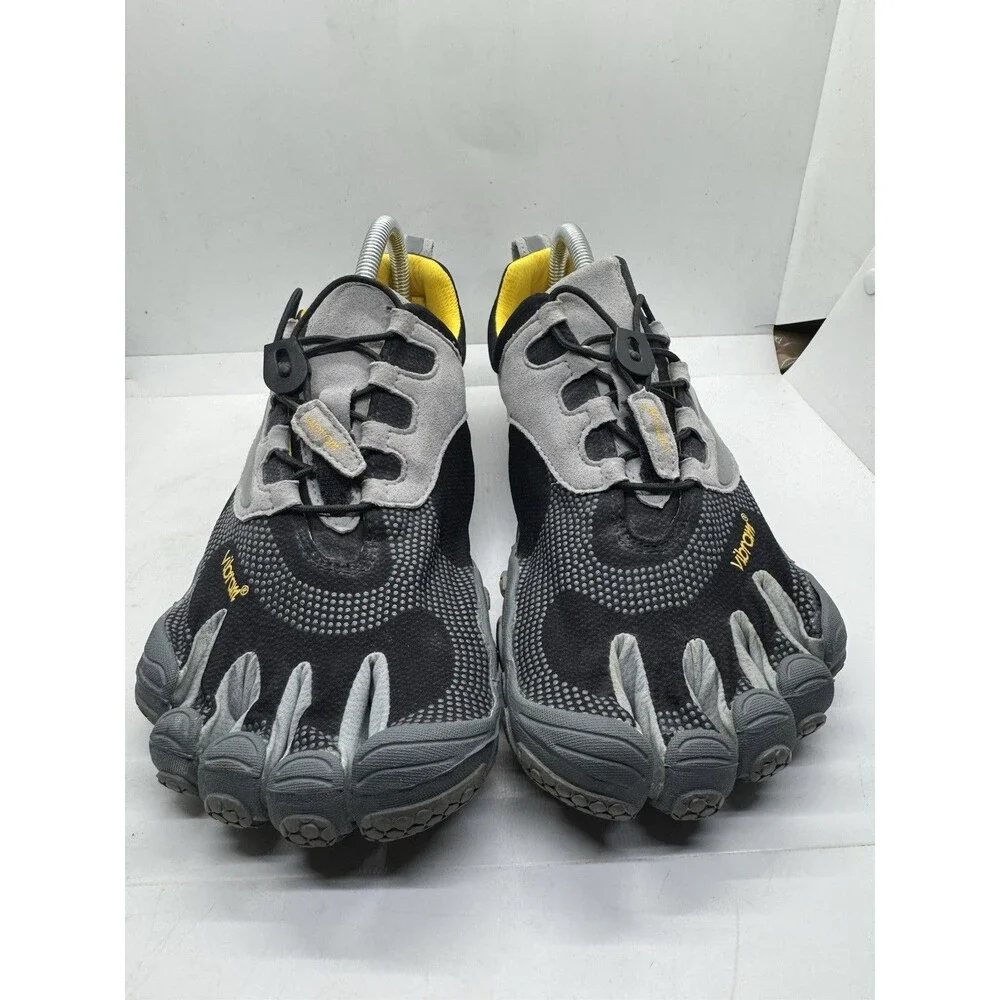 Vibram FiveFingers Mens 9.5 KSO Gray Green Multisport Shoes M145